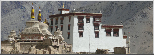 Lamayuru Monastery, travel leh ladakh, ladakh tours, leh tour, ladakh tourism, ladakh tour packages, hotels in ladakh, ladakh holidays