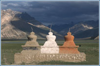 stupas, leh tour with lake, travel leh ladakh, ladakh tours, ladakh tourism, leh ladakh tourism, hotels in ladakh, ladakh tour packages